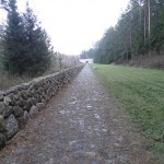 Te tiks uzstādīti soliņi