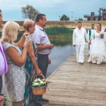 Ilze un Mārtiņš viens otram "jā" vārdu teica uz laipas Lubāna ezerā