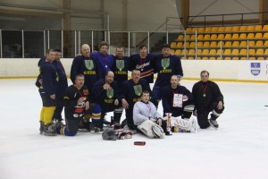 Hokeja komanda - uzvarētāja
