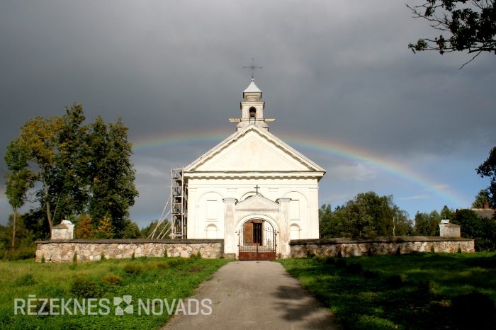 Rikavas (Baltiņu) Dievišķās Providences Romas katoļu baznīca - Rēzeknes  Novads